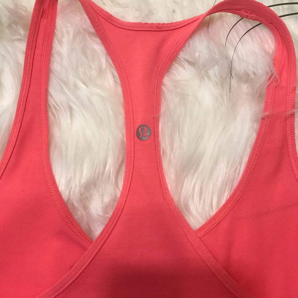 Lululemon Ladies Tank Tops